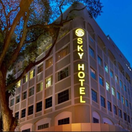 Sky Hotel Kuala Lumpur Bagian luar foto
