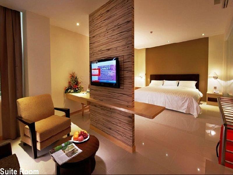 Sky Hotel Kuala Lumpur Bagian luar foto